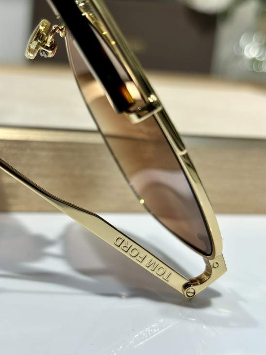 Picture of Tom Ford Sunglasses _SKUfw76225688fw